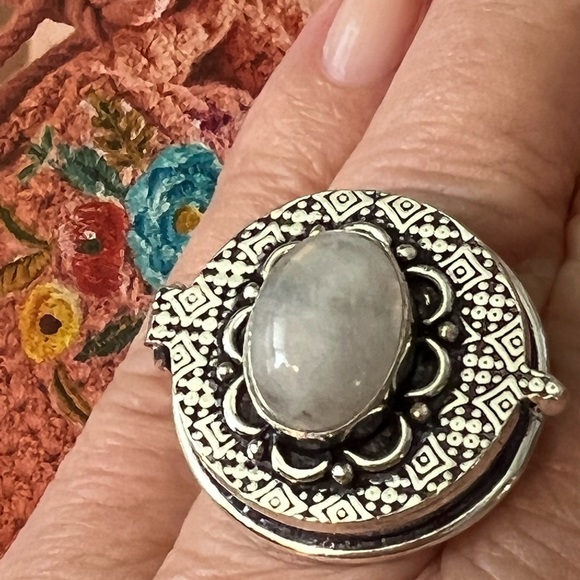 🆕️ Secret Rainbow Moonstone sterling ring - 9 - Picture 5 of 10